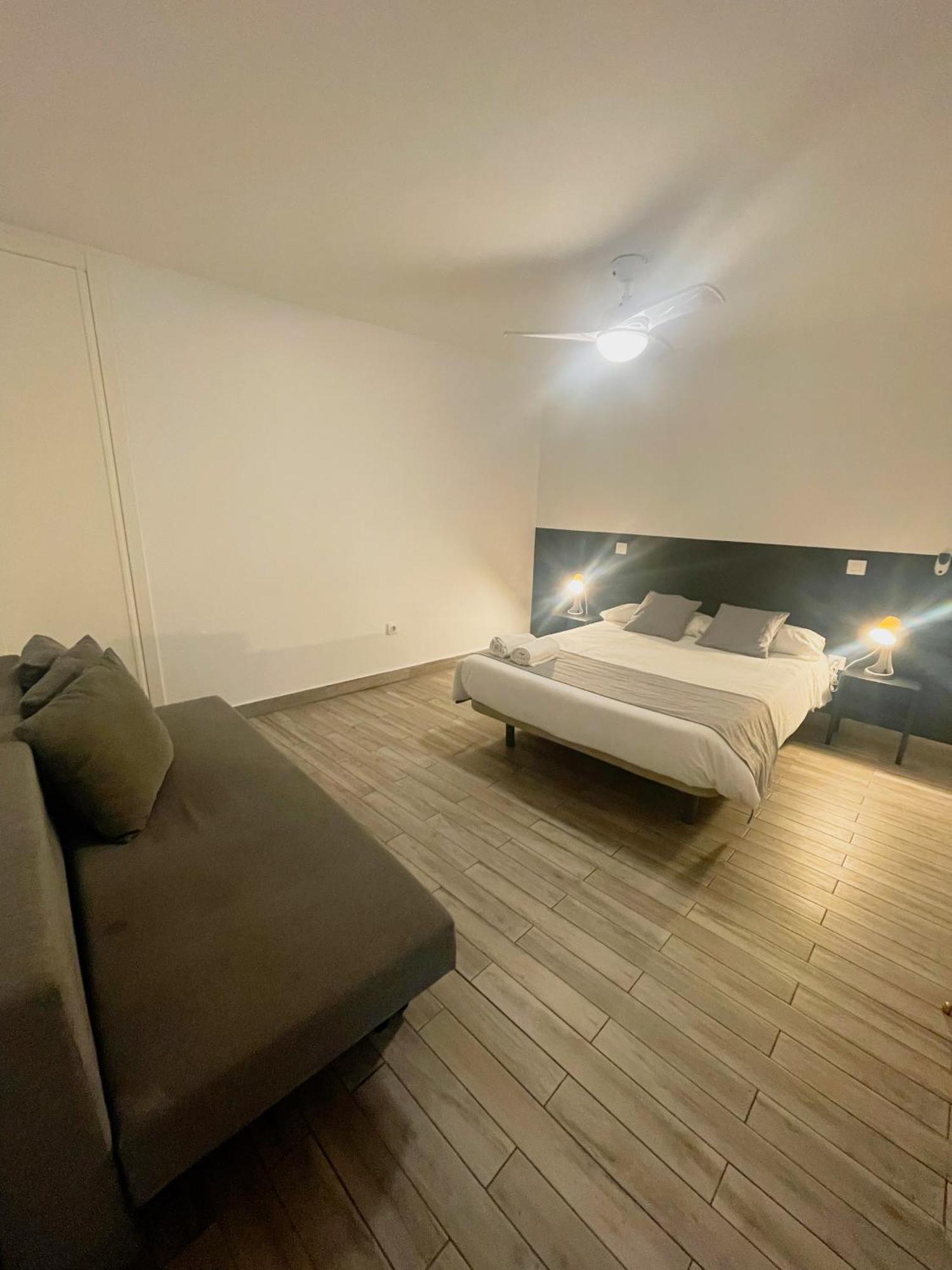 Arce Habitaciones Madrid Exterior photo